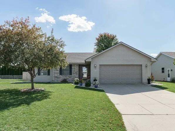 4500 Red Tail Ln, Janesville, WI 53546