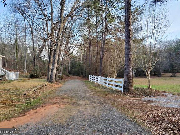 4th image of 173 Preston Rd