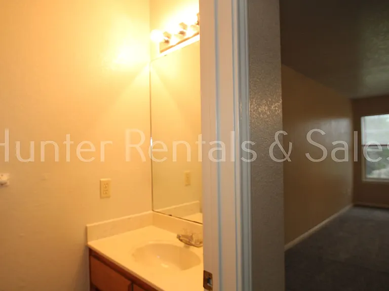 3275 Etta Kay Ln — Photo 17
