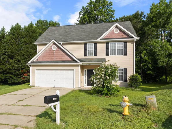 3805 Mike Levi Ct, Raleigh, NC 27610