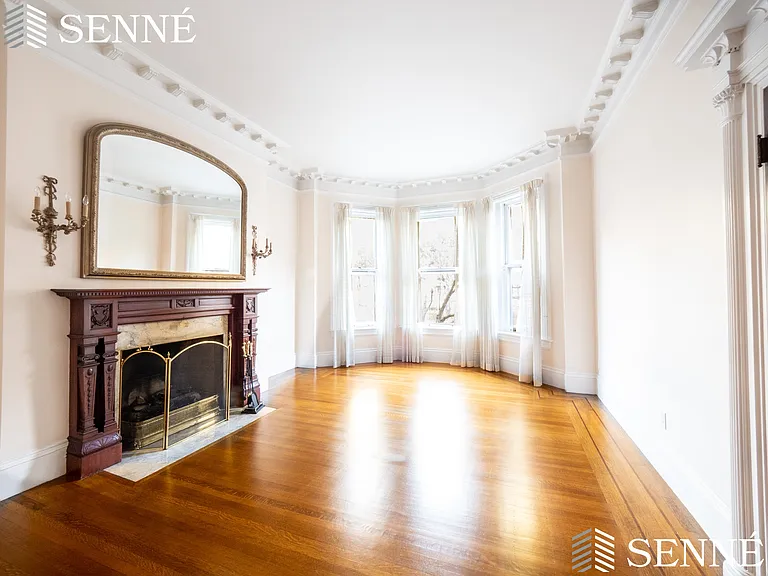 218 Commonwealth Ave #2 — Photo 8