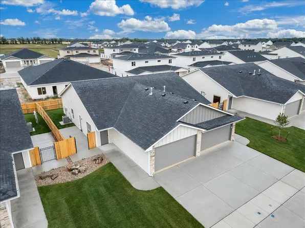 17018 W Lawson St #17020, Goddard, KS 67052