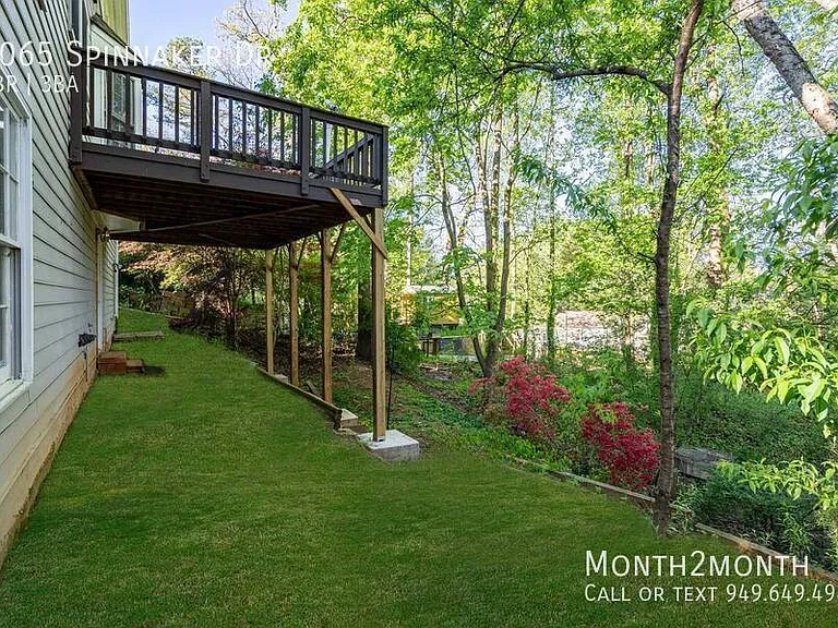 4065 Spinnaker Dr — Photo 38