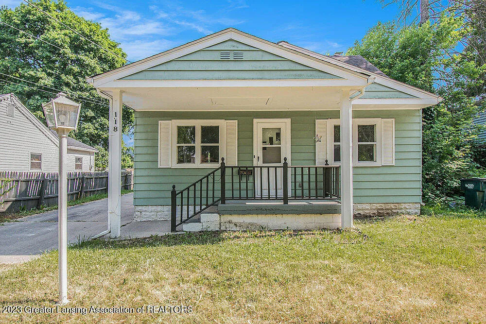 118 E Potter Ave photo 1