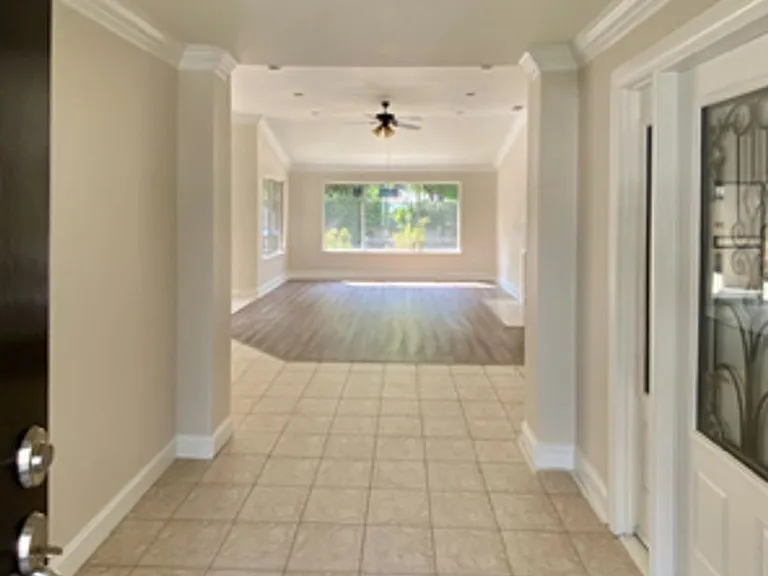1679 E La Quinta Dr — Photo 9