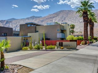 685 E Arenas Rd, Palm Springs, CA 92262