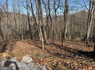 8 & 9 Laurel Hill Ct, Harpers Ferry, WV 25425