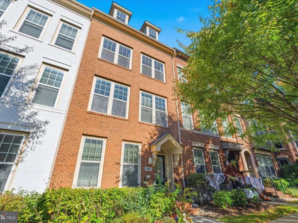 243 Baldwin St, Gaithersburg, MD 20878
