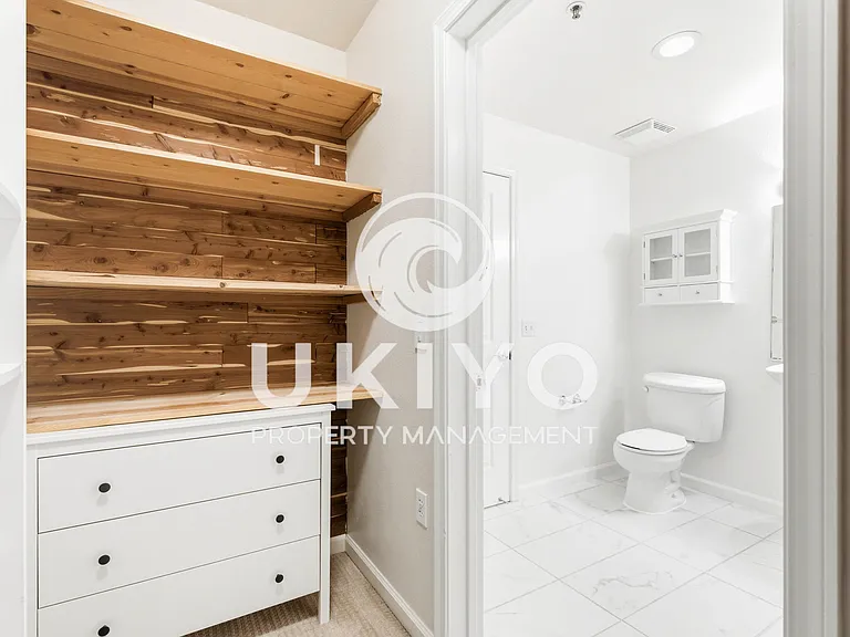 655 12th St #218 — Photo 26