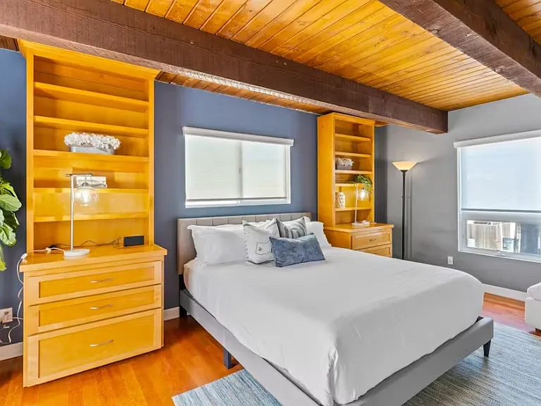 1521 Seal Way #C — Photo 16