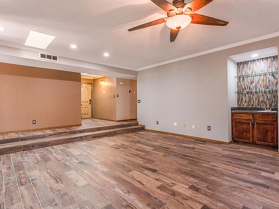 5th image of 5710 Vista Bonita NE