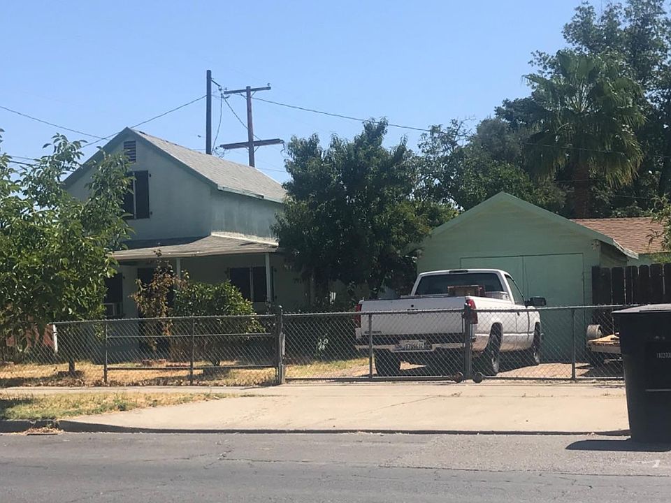 2nd image of 216 S Martin Luther King Dr