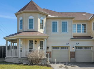 2782 Grand Canal St, Ottawa, ON K2J0T2