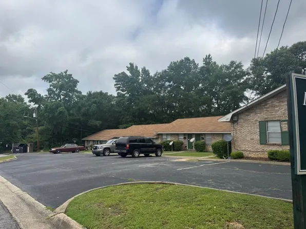 4426 Saunders Dr, Columbus, GA 31909