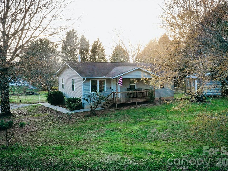 1st image of 45 Pleasant Ct