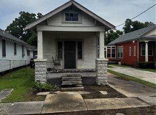 1118 Casa Calvo St, New Orleans, LA 70114