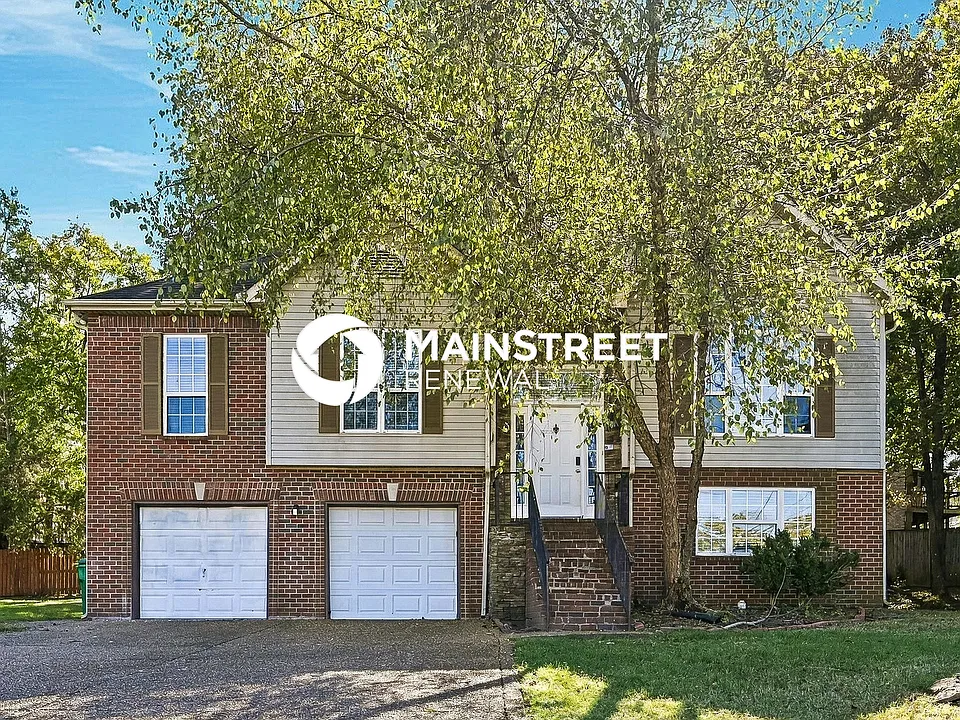 303 Shadowood Dr
