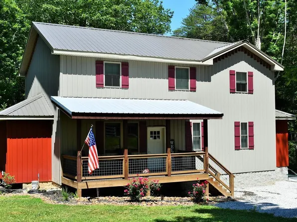 94 Eagles Bluff Cir, Spencer, TN 38585