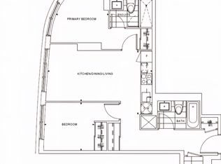 180 Front St E #617, Toronto, ON M5A 4N3