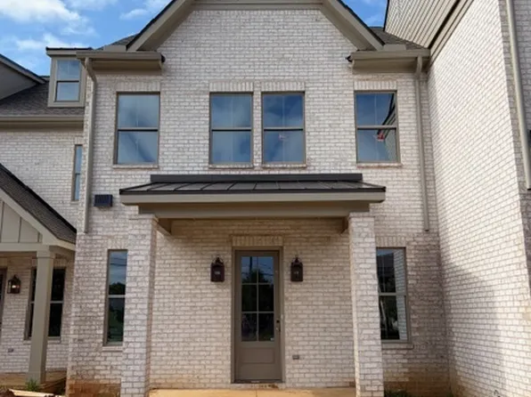 333 Hargrove Rd #10, Tuscaloosa, AL 35401