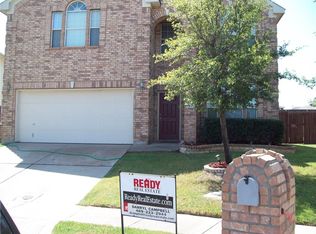 9929 Delamere Dr, Fort Worth, TX 76244