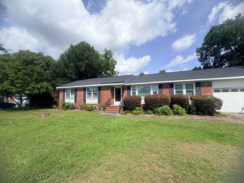 1st image of 839 Malibu Dr