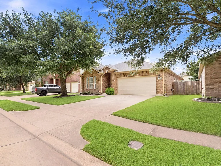 24418 Lakecrest Bend Dr — Photo 5