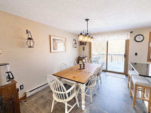 5th image of 28E Crosstown Road