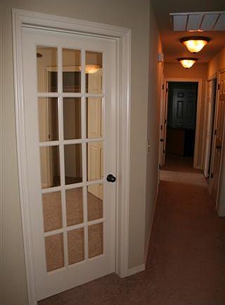 3rd image of 2833 N Seneca Ave #2833
