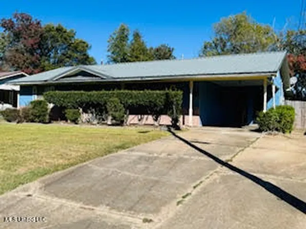 5532 Draughn Dr, Jackson, MS 39209