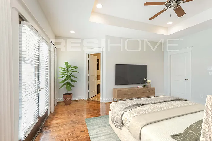 2210 Radcliffe St — Photo 6