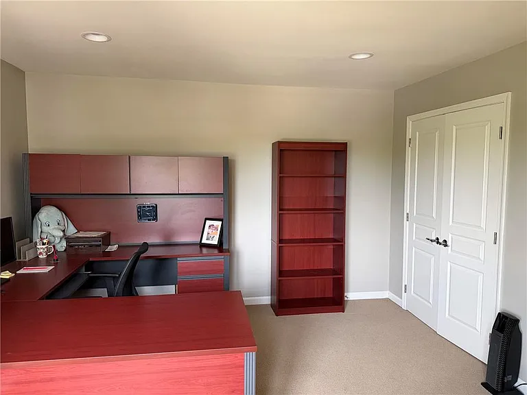 1428 Waterbury Rd — Photo 21