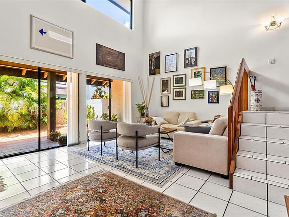 4th image of 12518 SW 94th Ter #12518