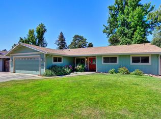 220 Riverbrook Way, Sacramento, CA