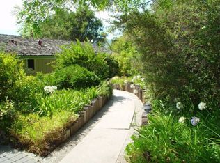 40 Laurel Dr, Carmel Valley, CA 93924