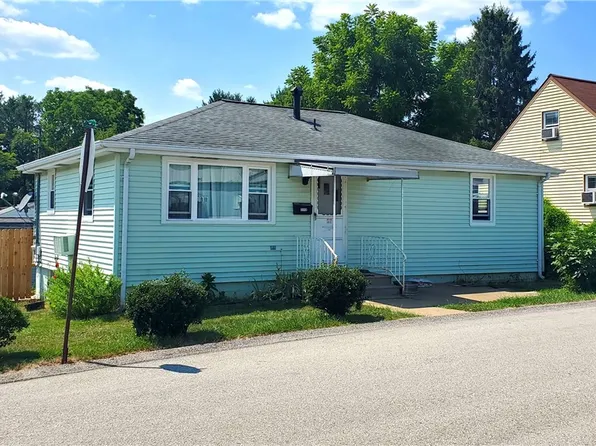 1117 Burns St, Latrobe, PA 15650