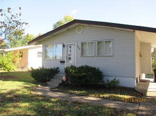 743 Shepley Dr, Saint Louis, MO