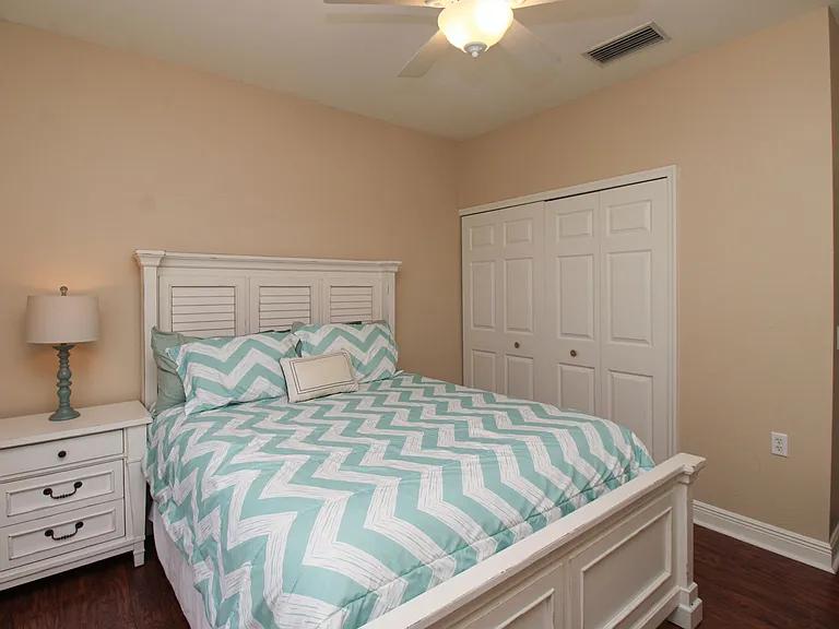 1360 Sweetwater Cv #202 — Photo 21