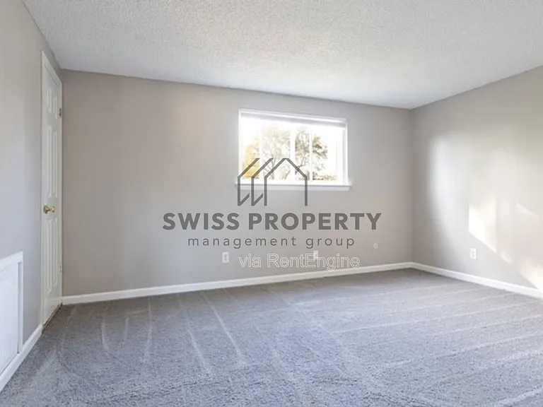 2859 Falcon Bridge Dr — Photo 5