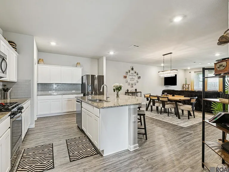 6527 Tiger Pointe Dr — Photo 8