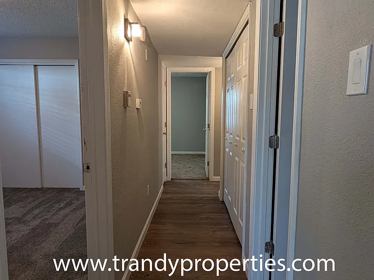 601 Rosa St — Photo 10