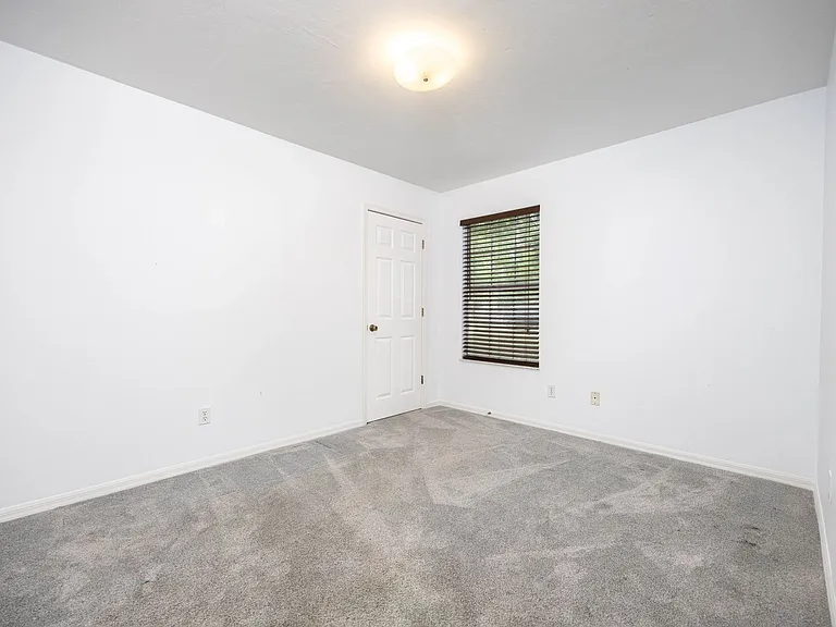 6106 SW 85th St — Photo 15