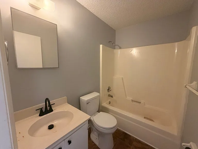 317 Pineview Dr — Photo 7