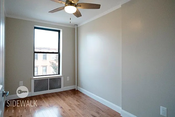 Rented by Sidewalk Realty LLC | media 20