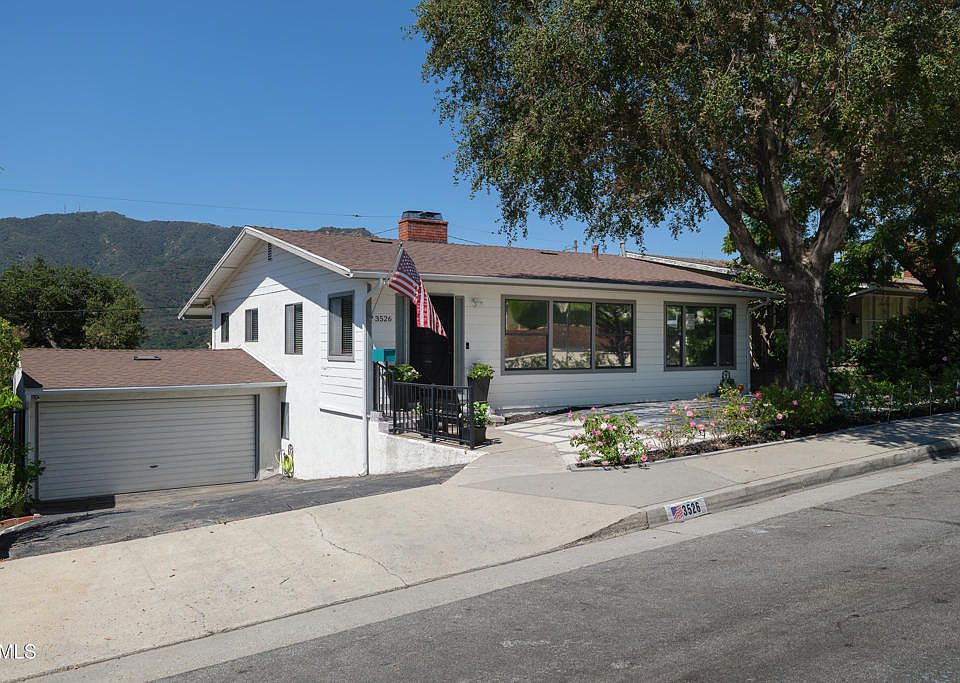 1st image of 3526 Fairchild St