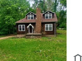 253 Crown Dr, Saint Louis, MO 63137
