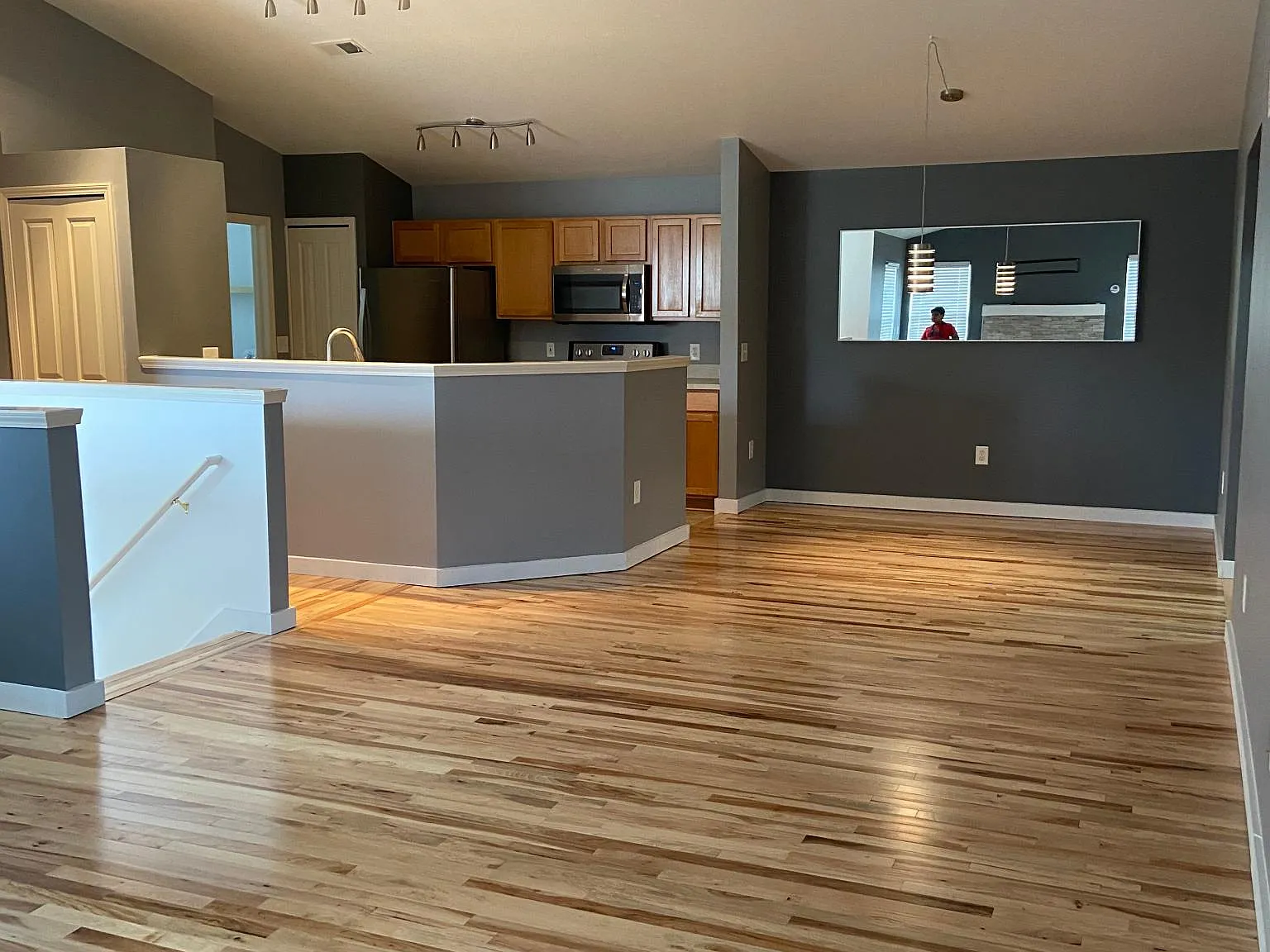 2 bed, 1719 sqft, $2,100 — Photo 2