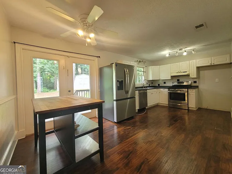 4641 Lucerne Valley Rd — Photo 5