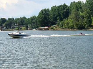 100 Lyman Lodge Rd, Lyman, SC 29365