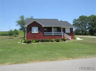 261 Mayfair Ln, Cullman, AL 35057